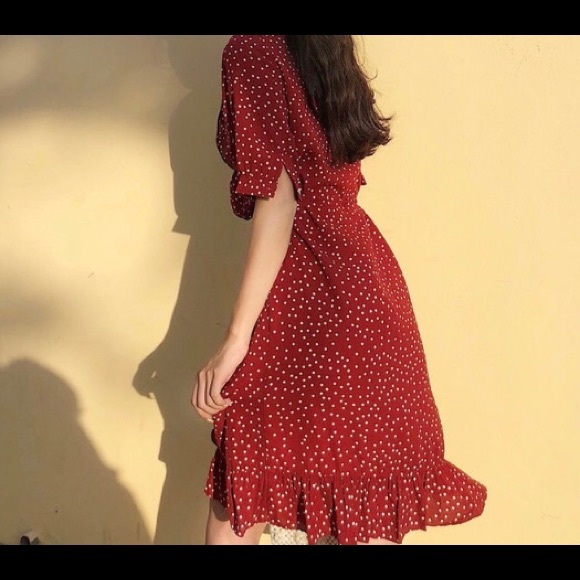 Vintage ruffle dress - Picture 2 of 4